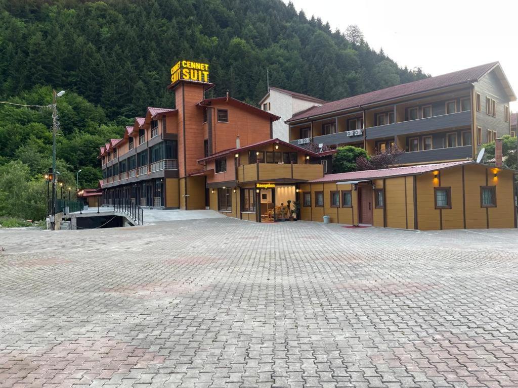 Cennet Suit Otel Uzungöl Eksteriør bilde
